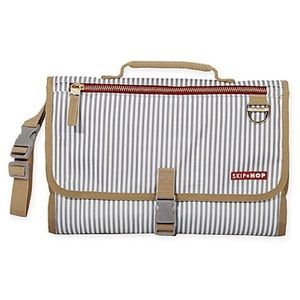 ⚡️SOLD⚡️Skip Hop Diaper Changing Station